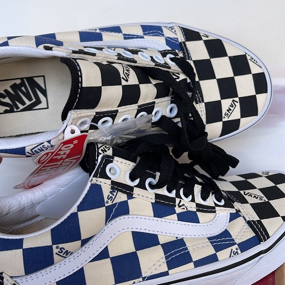 Vans WMNS Old Skool (Big Check) Black/Navy
VN0A4U3BWRT
Sneakers - Picture 14 of 16